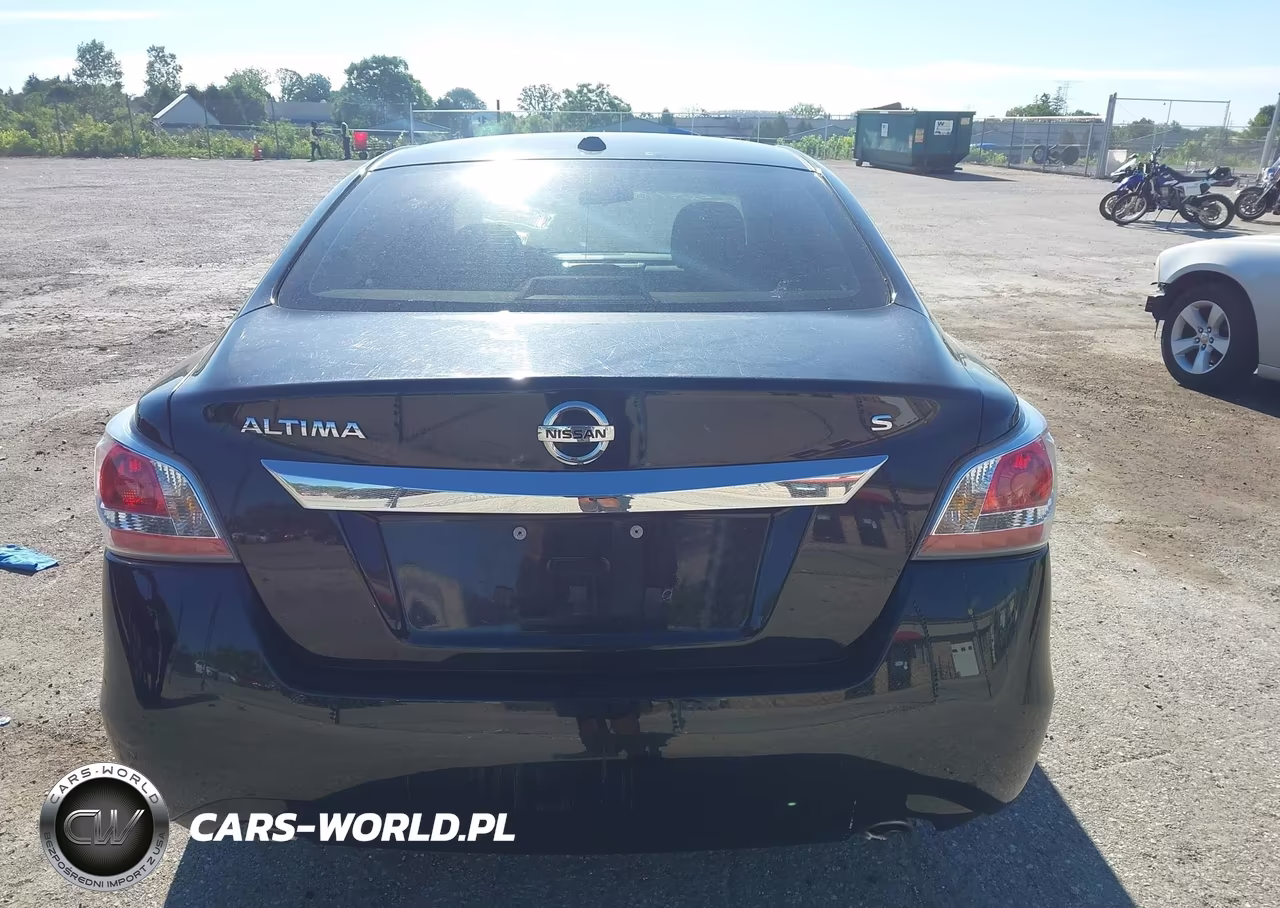 2015 Nissan Altima VIN:1N4AL3AP7FC267786 - 16