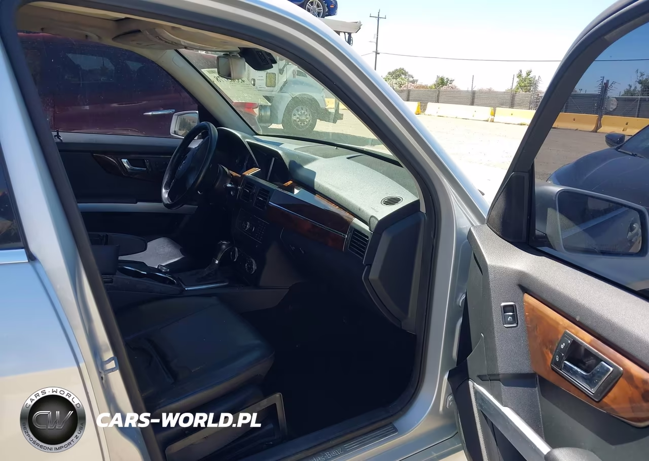 2011 Mercedes-Benz Glk 350 4Matic VIN:WDCGG8HB6BF537710 - 5