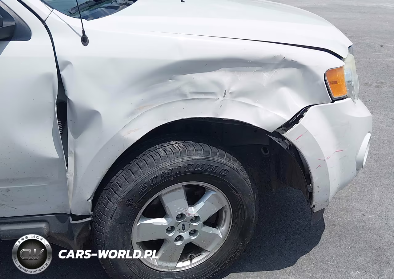 2011 Ford Escape Xlt VIN:1FMCU0D76BKA56973 - 6