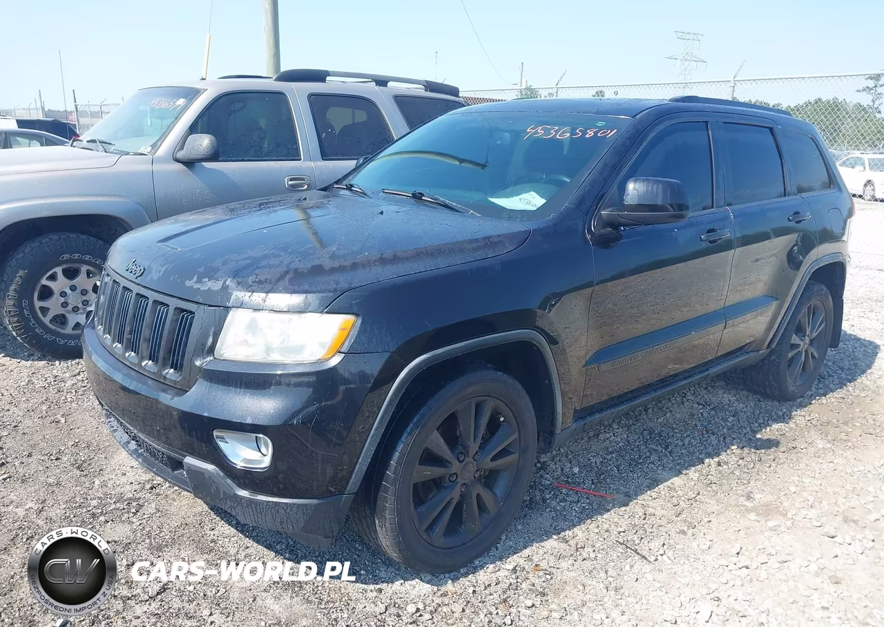 2012 Jeep Grand Cherokee Laredo VIN:1C4RJEAG1CC282133 - 2