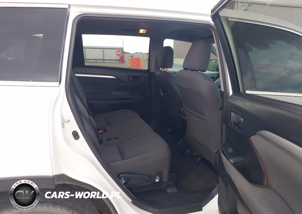 2017 Toyota Highlander Le VIN:5TDZARFHXHS023445 - 8