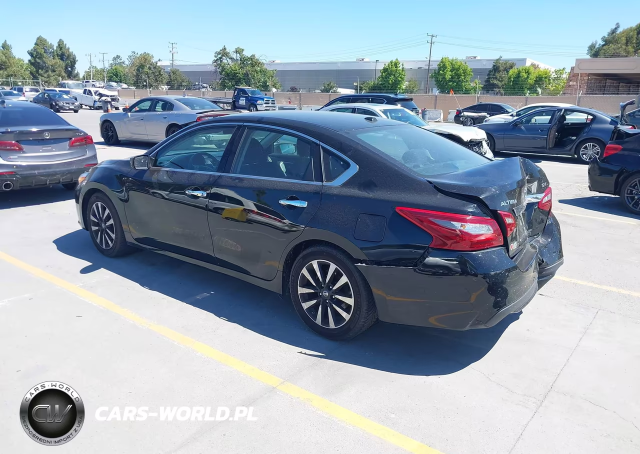 2018 Nissan Altima 2.5 Sv VIN:1N4AL3AP1JC211819 - 3