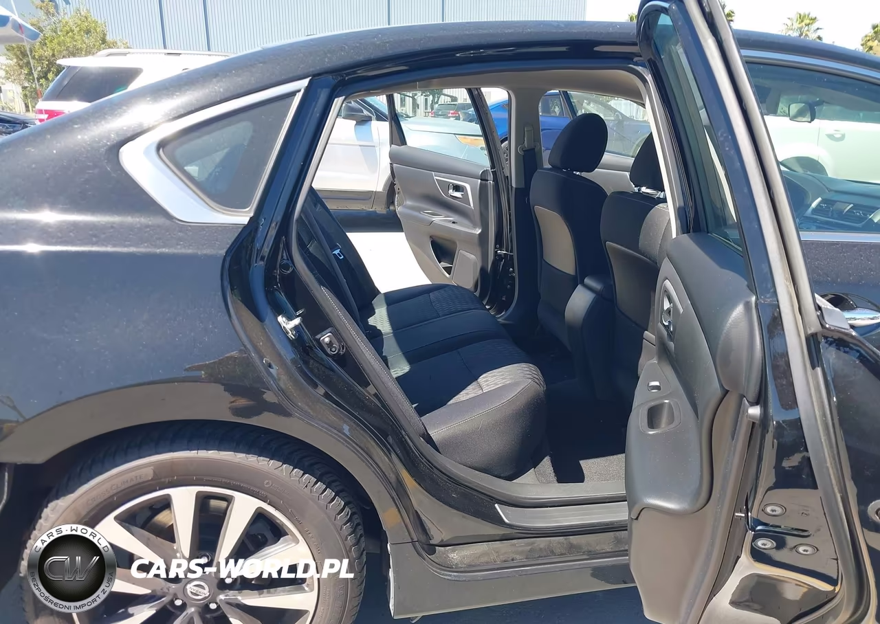 2018 Nissan Altima 2.5 Sv VIN:1N4AL3AP1JC211819 - 8
