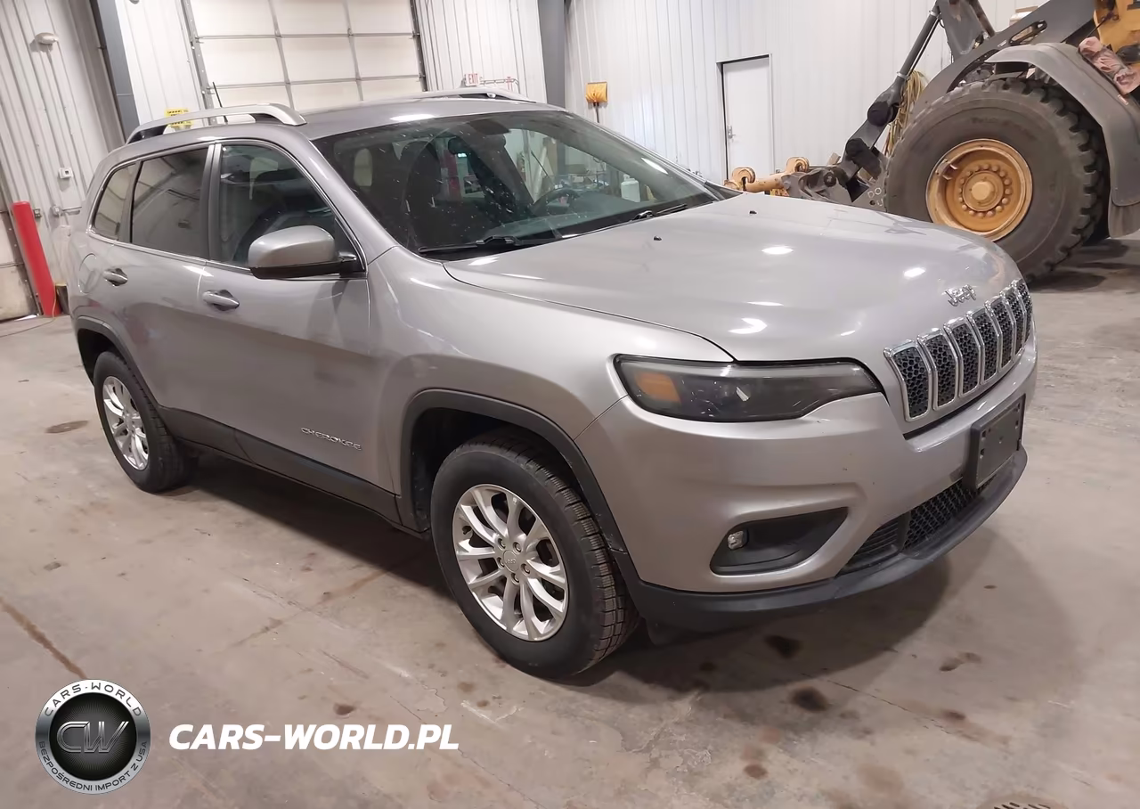 2019 Jeep Cherokee Latitude 4X4 – zdjęcie 1 z 16