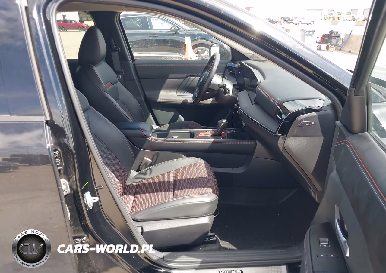 2025 Nissan Kicks Sr Fwd VIN:3N8AP6DA8SL336981 - 5