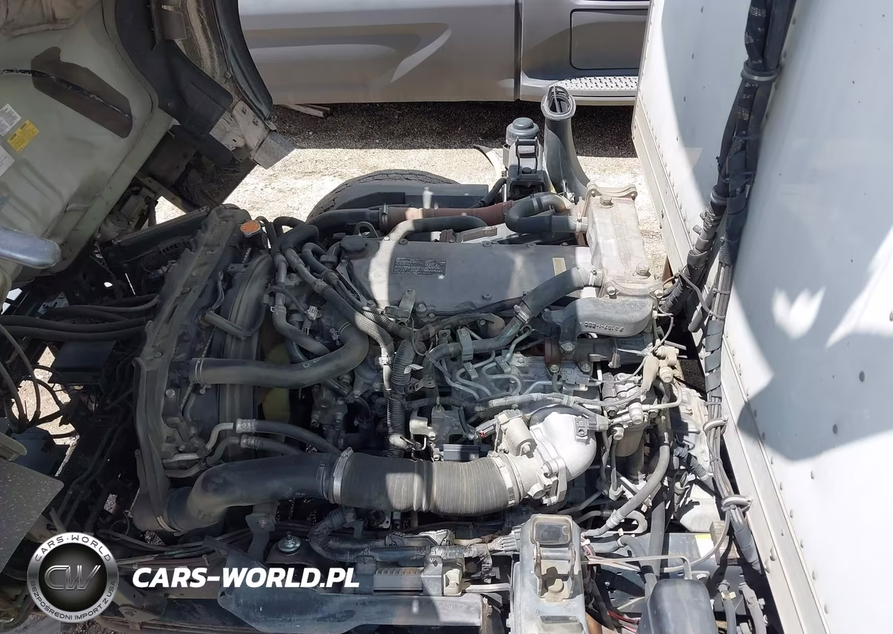 2016 Isuzu Dsl Reg At VIN:JALE5W167G7301085 - 9