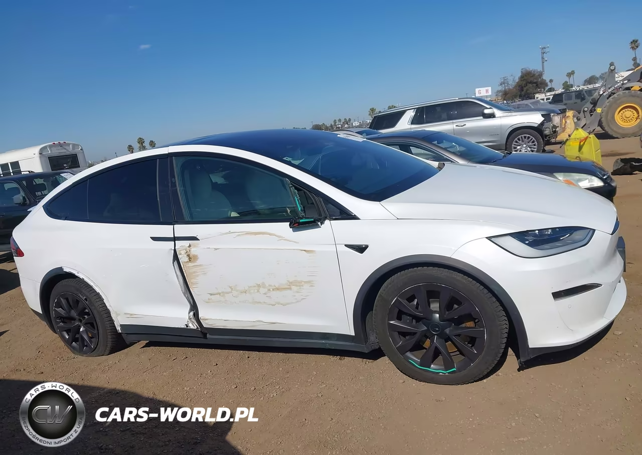 2022 Tesla Model X Dual Motor All-Wheel Drive VIN:7SAXCBE56NF328928 - 13