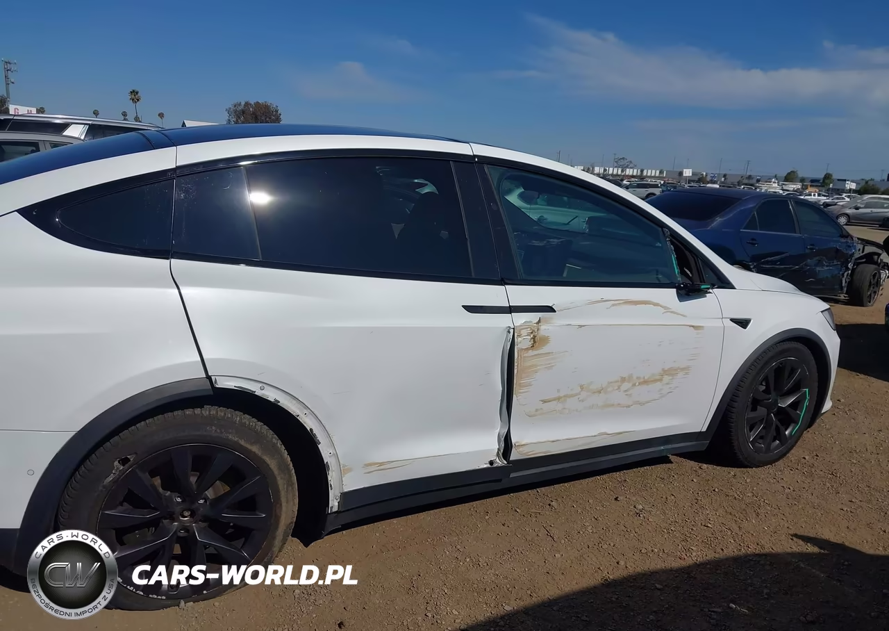 2022 Tesla Model X Dual Motor All-Wheel Drive VIN:7SAXCBE56NF328928 - 6