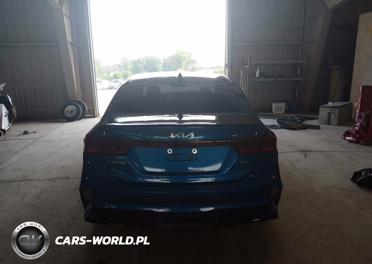 2023 Kia Forte Gt-Line VIN:3KPF54AD4PE652593 - 17