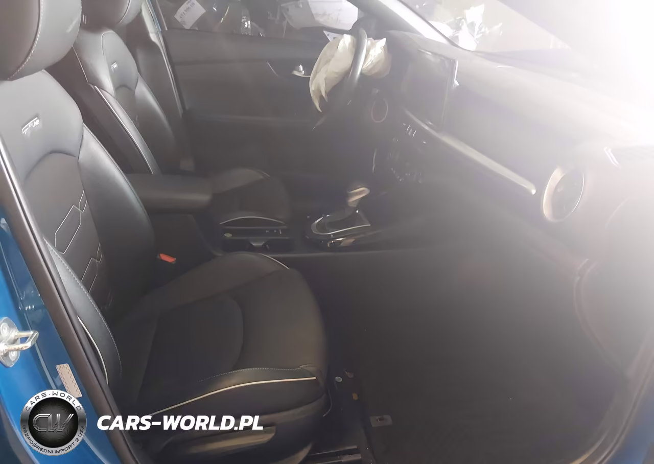2023 Kia Forte Gt-Line VIN:3KPF54AD4PE652593 - 5