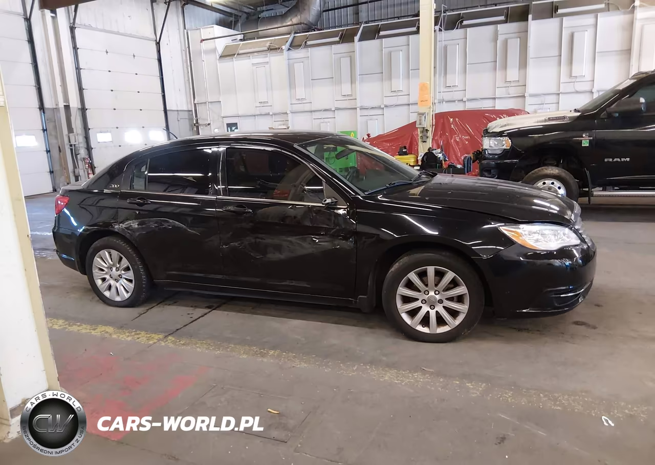 2014 Chrysler 200 Touring VIN:1C3CCBBBXEN184974 - 13