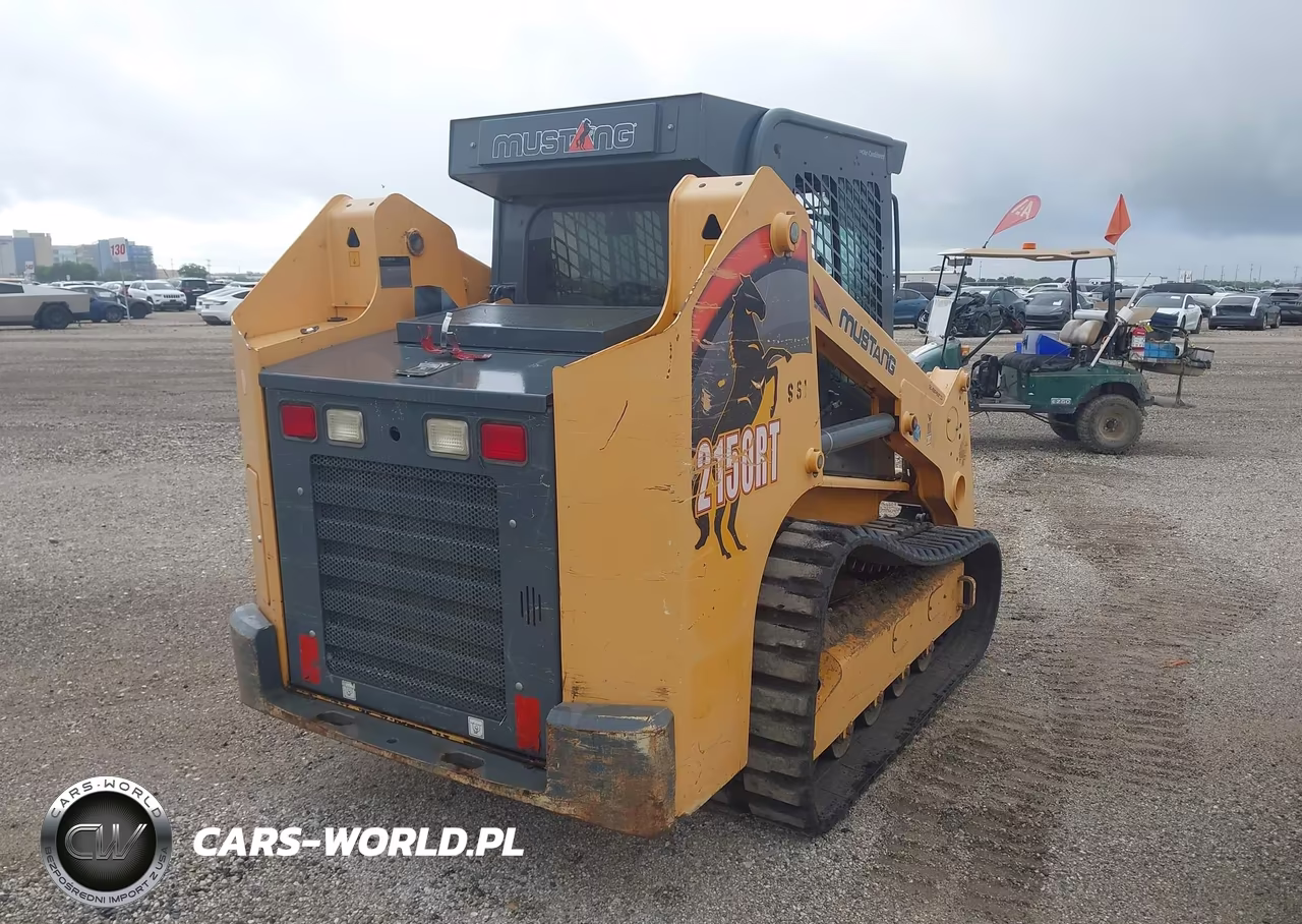 2017 Manitou 215Rt VIN:MMC215RTK00101309 - 4
