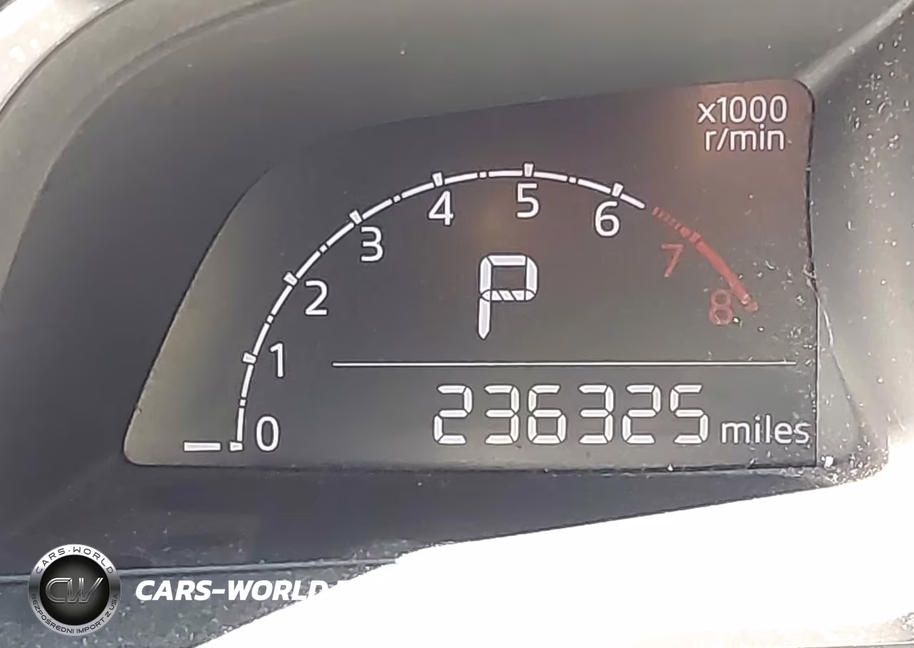 2018 Mazda Mazda3 Sport VIN:3MZBN1U76JM166803 - 15