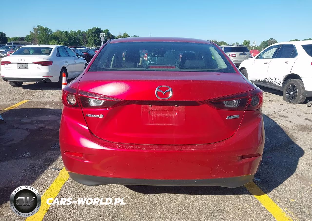 2018 Mazda Mazda3 Sport VIN:3MZBN1U76JM166803 - 16