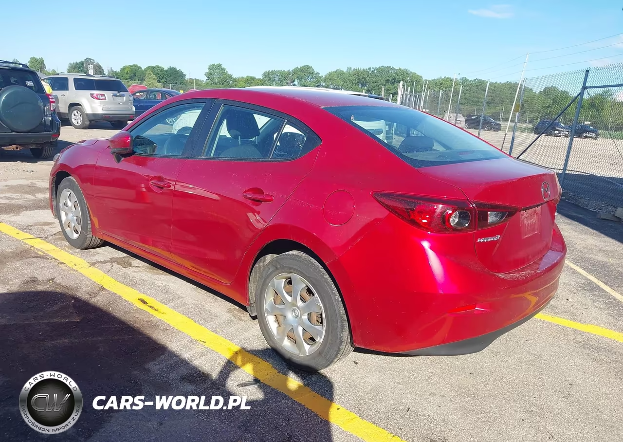 2018 Mazda Mazda3 Sport VIN:3MZBN1U76JM166803 - 3
