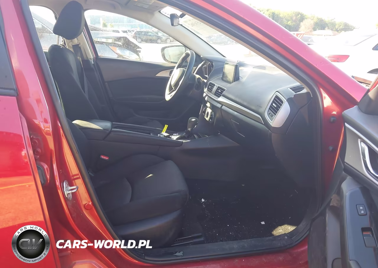 2018 Mazda Mazda3 Sport VIN:3MZBN1U76JM166803 - 5