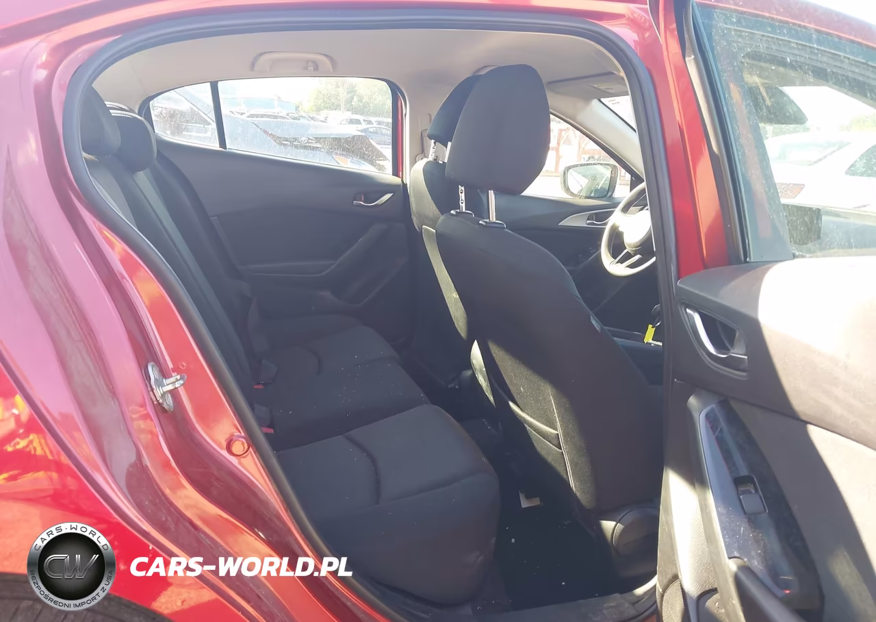 2018 Mazda Mazda3 Sport VIN:3MZBN1U76JM166803 - 8