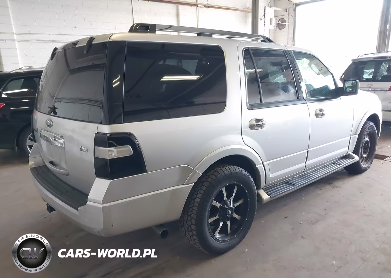 2013 Ford Expedition Limited VIN:1FMJU2A58DEF02046 - 4