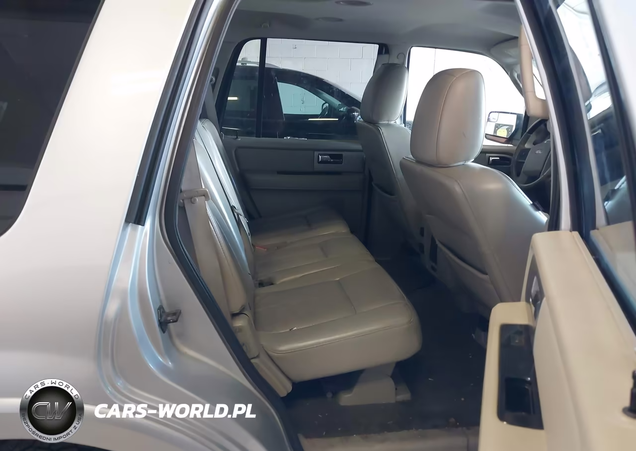 2013 Ford Expedition Limited VIN:1FMJU2A58DEF02046 - 8