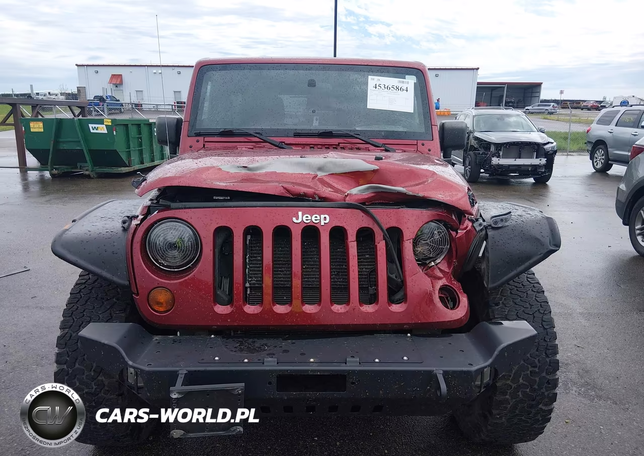 2012 Jeep Wrangler Unlimited Rubicon VIN:1C4HJWFG4CL106851 - 12