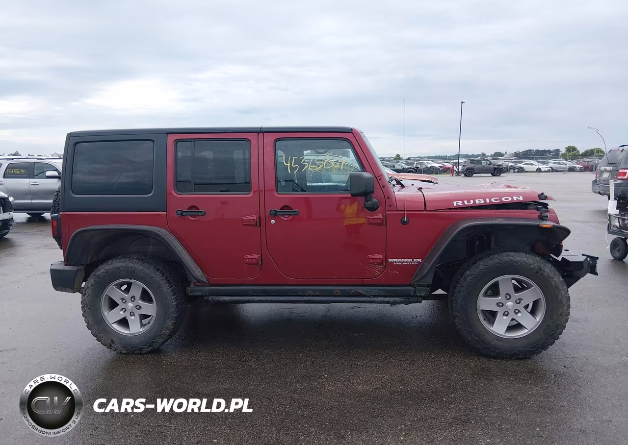 2012 Jeep Wrangler Unlimited Rubicon VIN:1C4HJWFG4CL106851 - 13