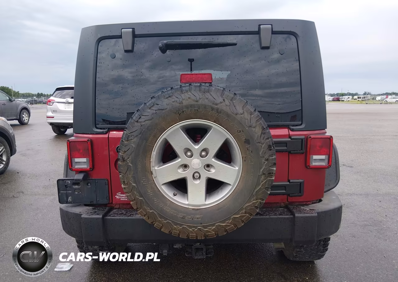 2012 Jeep Wrangler Unlimited Rubicon VIN:1C4HJWFG4CL106851 - 16