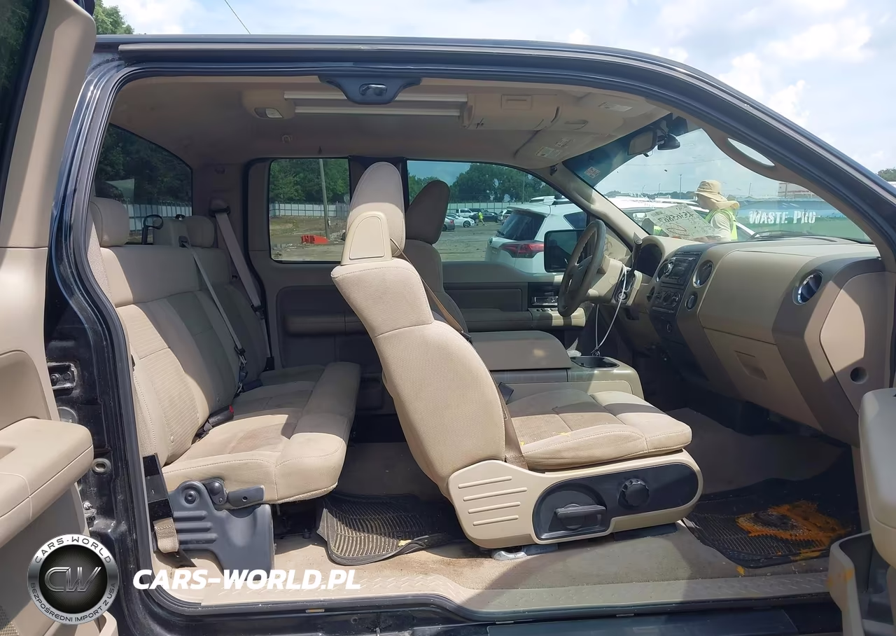 2004 Ford F-150 Stx-Xl-Xlt VIN:1FTRX12W64NA83338 - 8