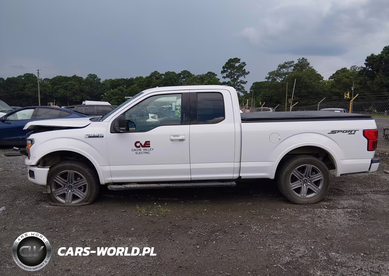 2018 Ford F-150 Xlt VIN:1FTEX1EP0JKF52374 - 15