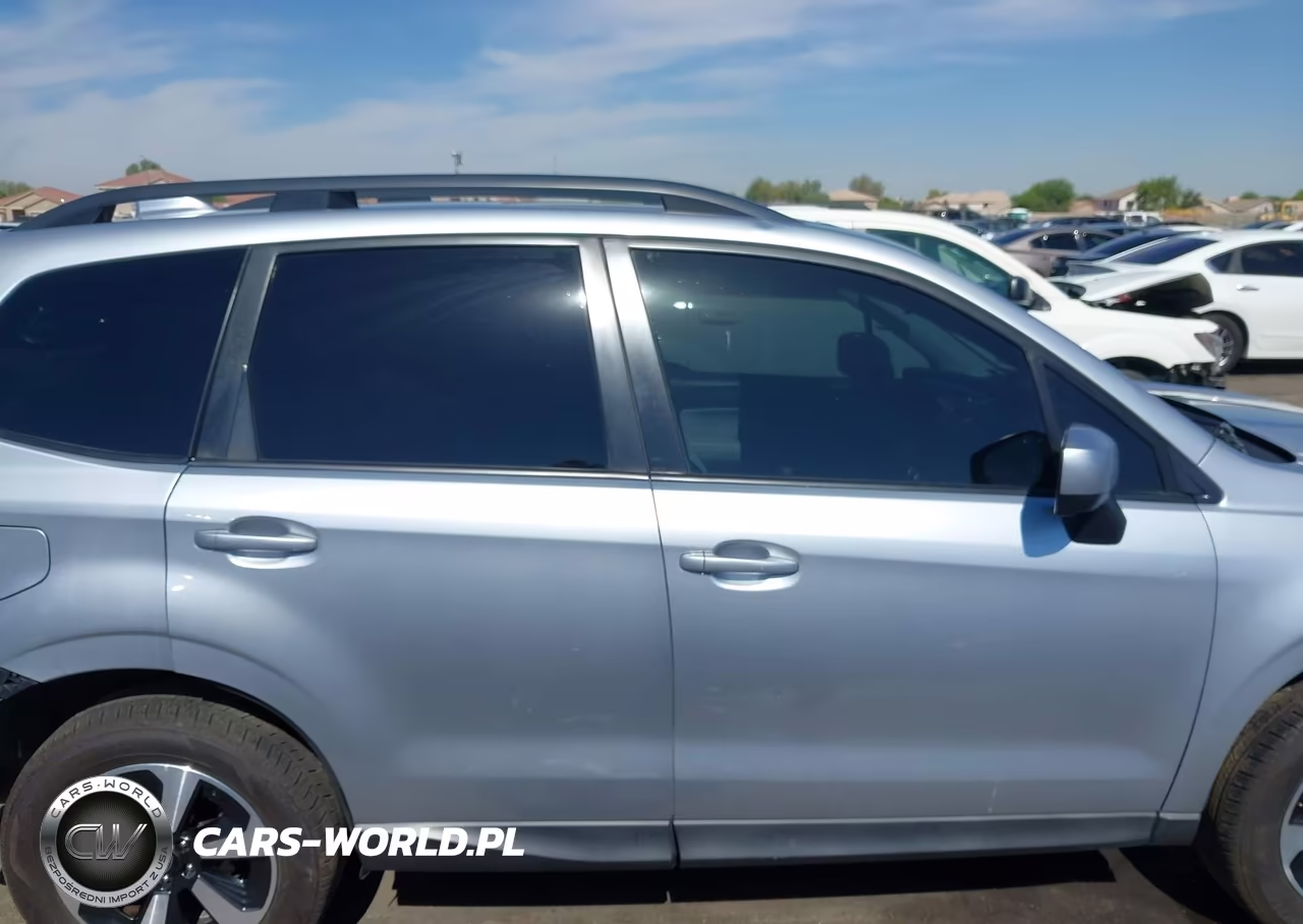 2017 Subaru Forester 2.5I Premium VIN:JF2SJAGC4HH808247 - 14