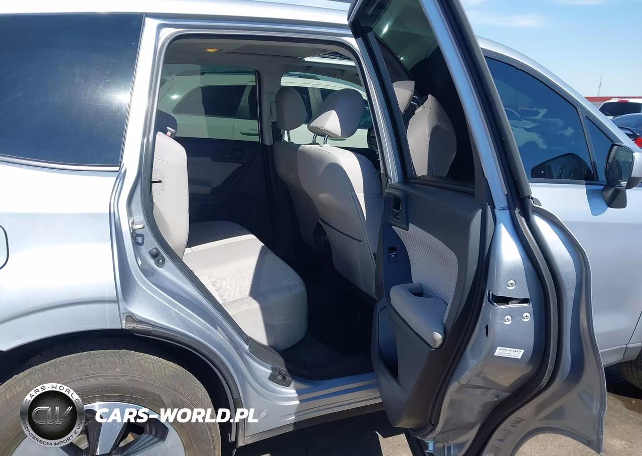 2017 Subaru Forester 2.5I Premium VIN:JF2SJAGC4HH808247 - 8