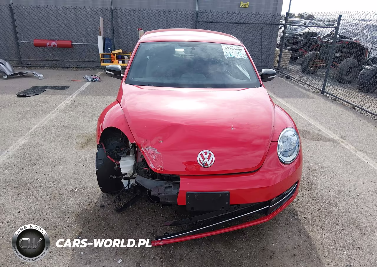 2013 Volkswagen Beetle 2.0T Turbo VIN:3VWVA7AT2DM634883 - 16