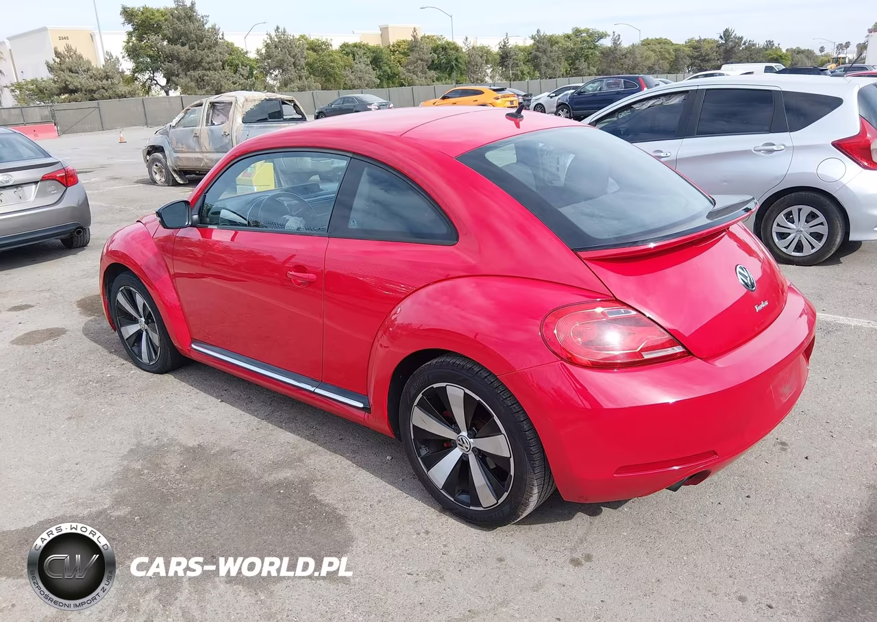 2013 Volkswagen Beetle 2.0T Turbo VIN:3VWVA7AT2DM634883 - 3