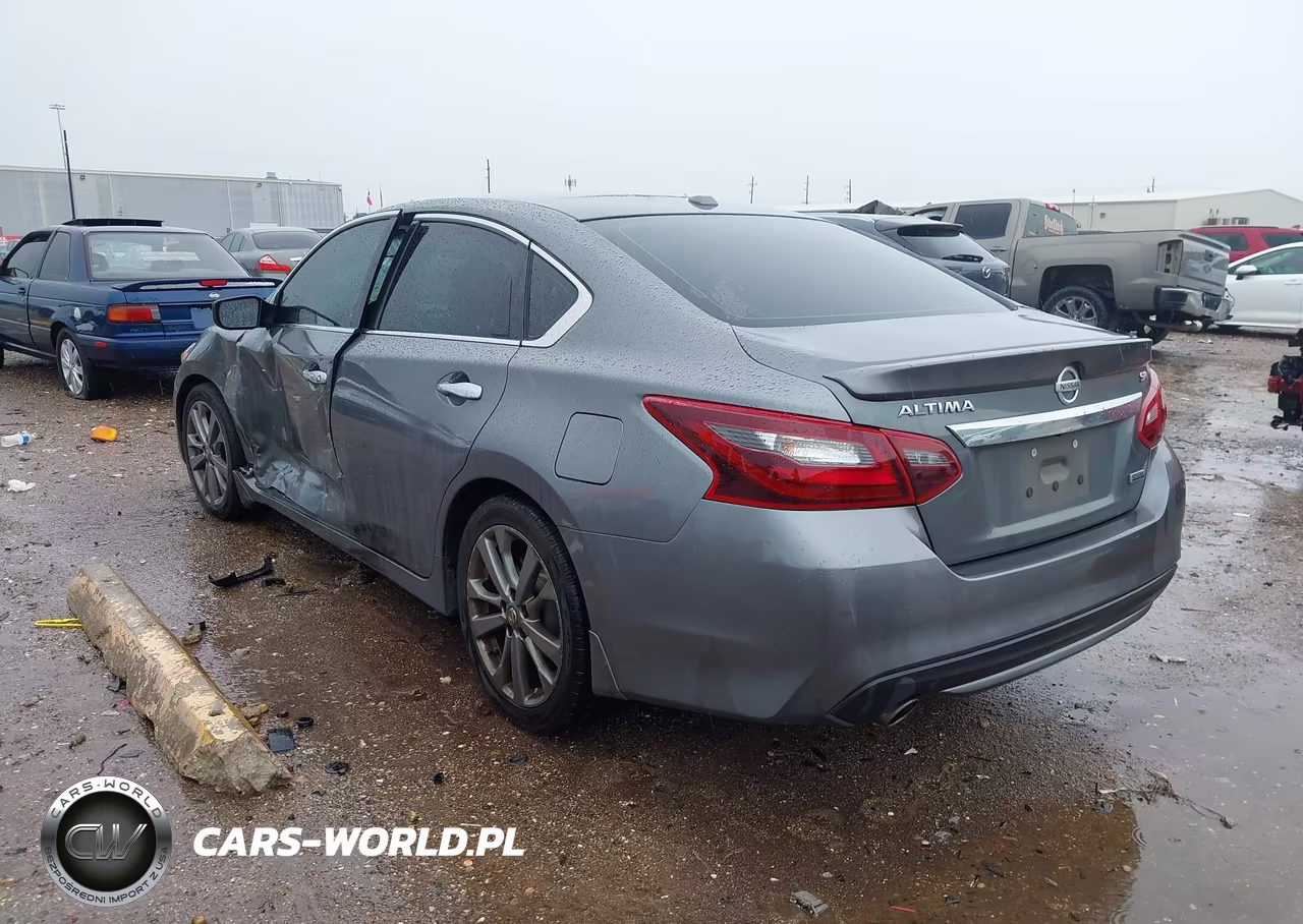 2018 Nissan Altima 2.5 Sr VIN:1N4AL3AP8JC138674 - 3