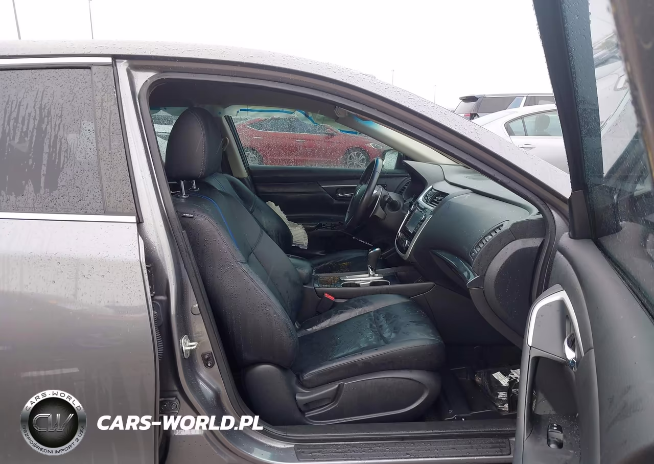2018 Nissan Altima 2.5 Sr VIN:1N4AL3AP8JC138674 - 5