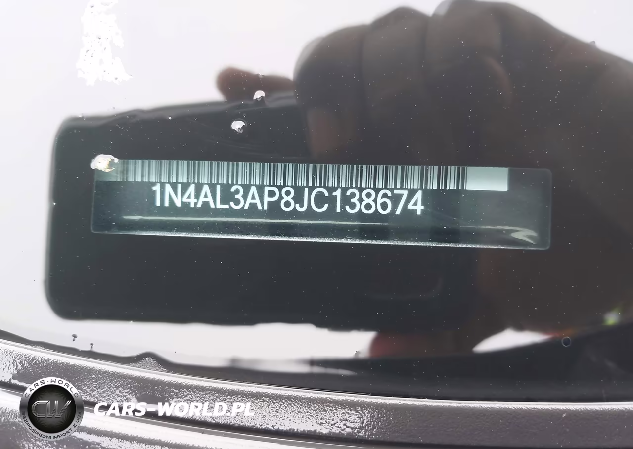 2018 Nissan Altima 2.5 Sr VIN:1N4AL3AP8JC138674 - 9