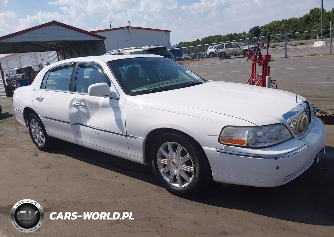 2009 Lincoln Town Car Signature Limited – zdjęcie 1 z 16