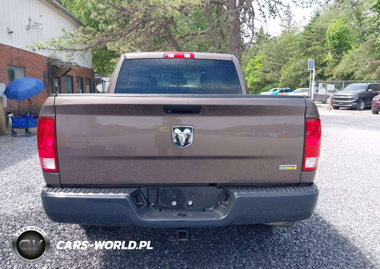 2019 Ram 1500 Classic Tradesman 4X2 5'7 Box VIN:1C6RR6KG5KS657174 - 18