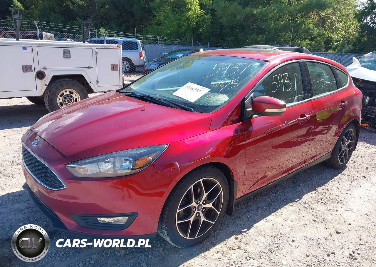 2017 Ford Focus Sel VIN:1FADP3M2XHL214682 - 2