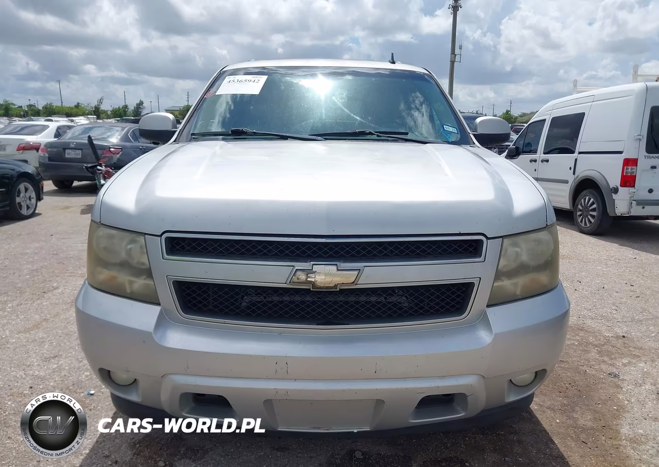 2011 Chevrolet Suburban 1500 Lt1 VIN:1GNSCJE04BR112546 - 12