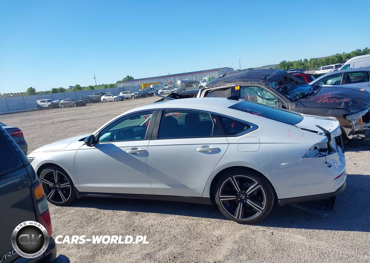 2023 Honda Accord Hybrid Sport VIN:1HGCY2F52PA009115 - 14