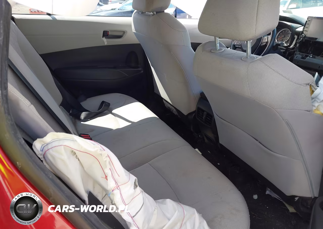 2022 Toyota Corolla Cross Le VIN:7MUCAAAG2NV012639 - 8
