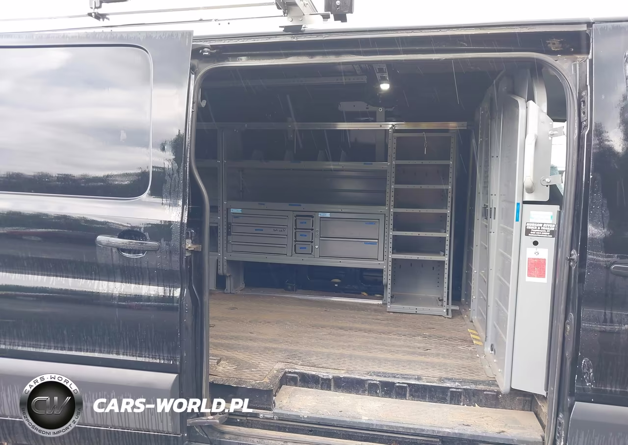 2018 Ford Transit-350 VIN:1FTBW2YG5JKB18815 - 8