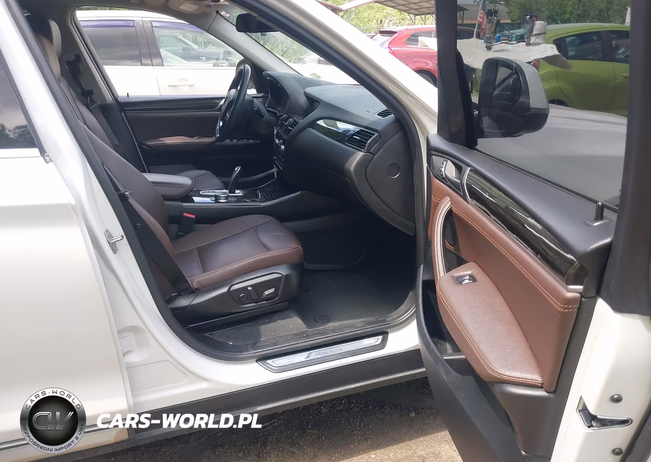 2017 BMW X3 xDrive28I VIN:5UXWX9C51H0T08578 - 5