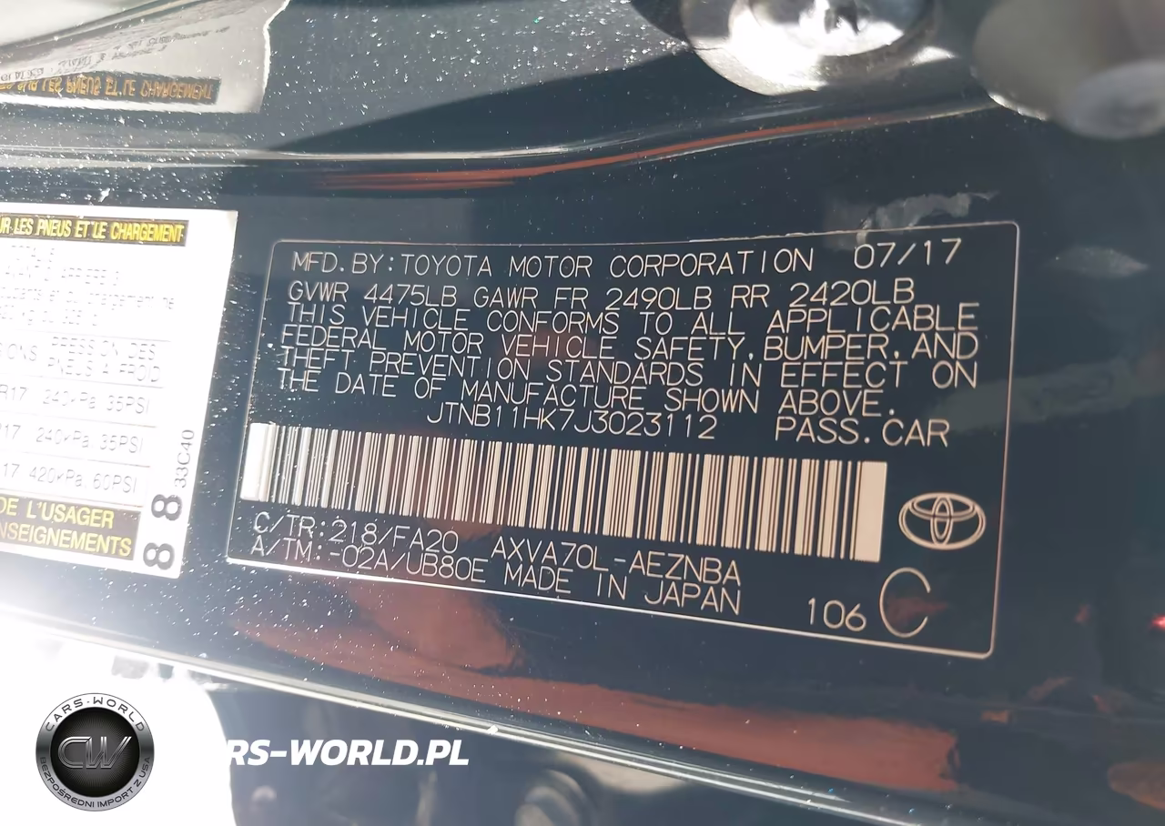 2018 Toyota Camry Le VIN:JTNB11HK7J3023112 - 9
