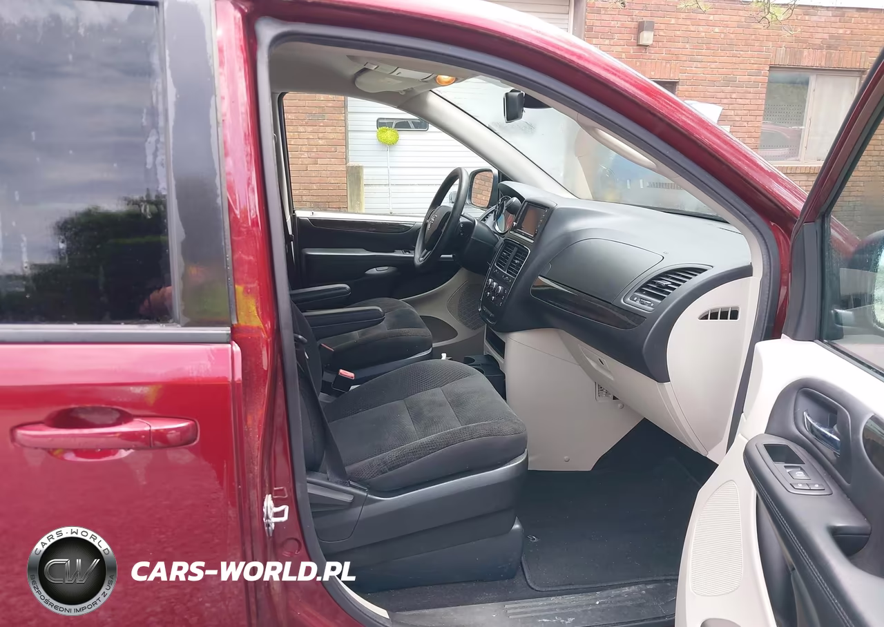 2018 Dodge Grand Caravan Se VIN:2C4RDGBG4JR296761 - 5