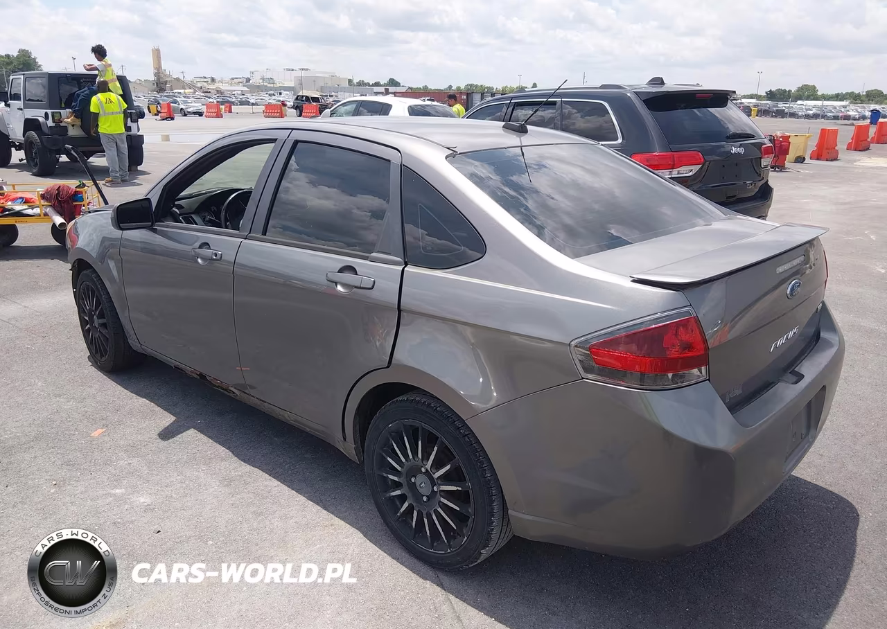 2010 Ford Focus Ses VIN:1FAHP3GNXAW199550 - 3
