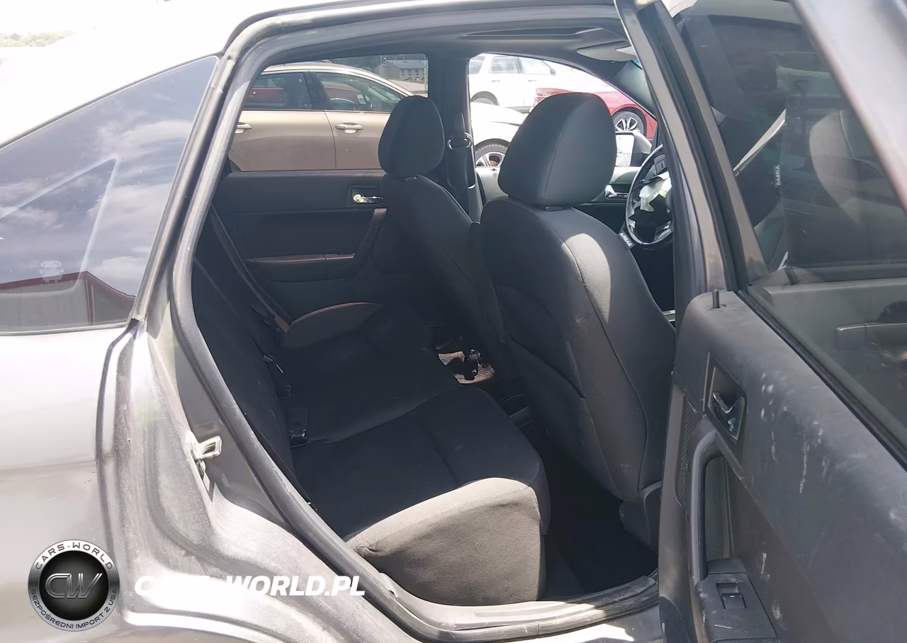 2010 Ford Focus Ses VIN:1FAHP3GNXAW199550 - 8