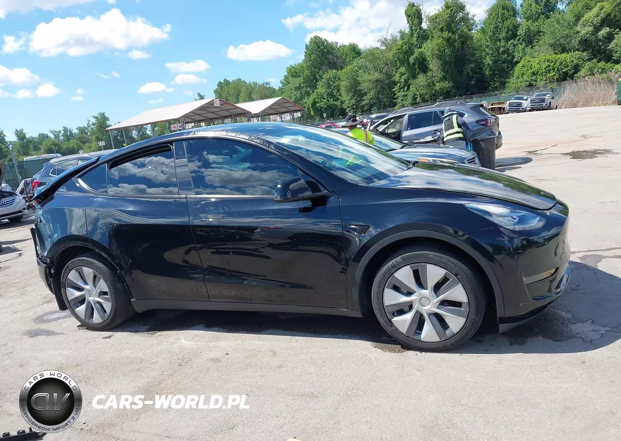 2023 Tesla Model Y Awd-Long Range Dual Motor All-Wheel Drive VIN:7SAYGDEEXPA109300 - 14