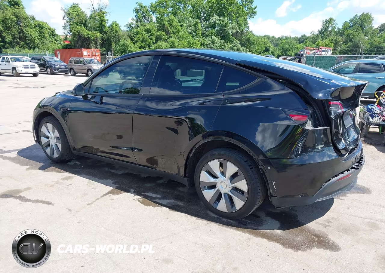 2023 Tesla Model Y Awd-Long Range Dual Motor All-Wheel Drive VIN:7SAYGDEEXPA109300 - 3