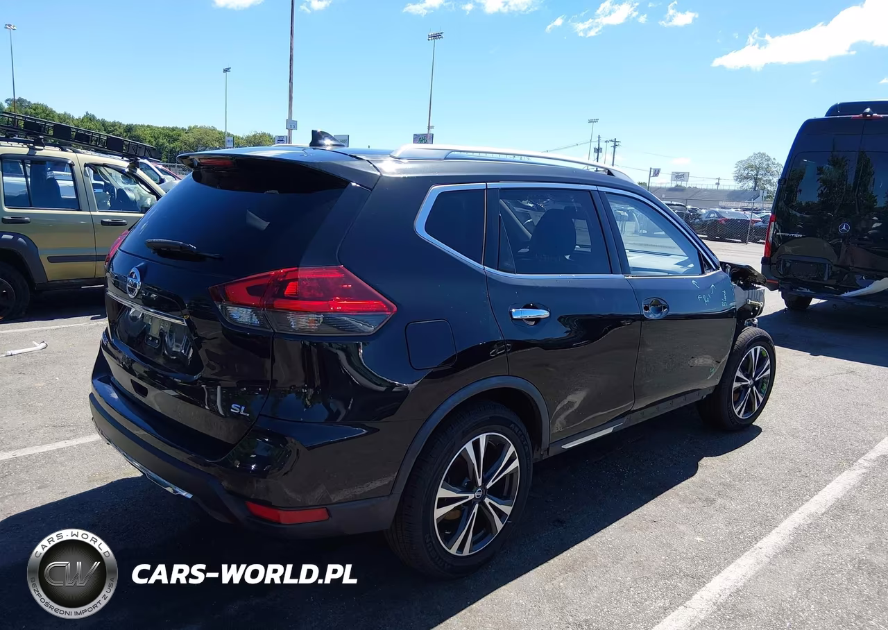 2018 Nissan Rogue Sl VIN:JN8AT2MT5JW464366 - 4
